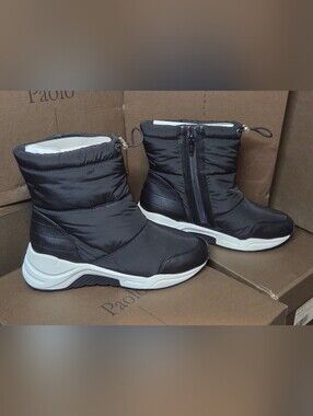 NIB Linea Paolo Gillie Athleisure Winter Boots Black Quilted Puffer Sneaker 6.5